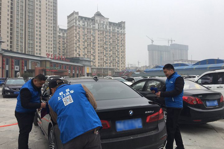  做上门洗车怎么样？上门洗车的服务价格是多少呢?